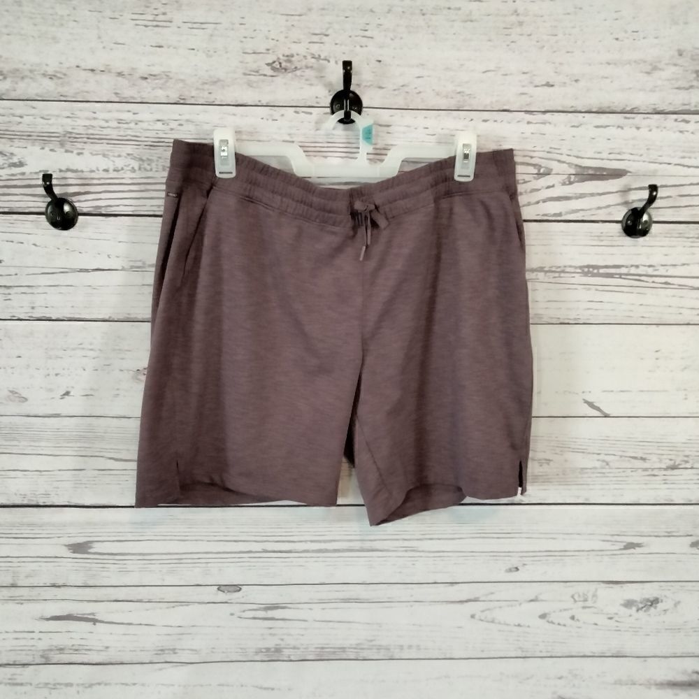 "Mondetta" woman's shorts
